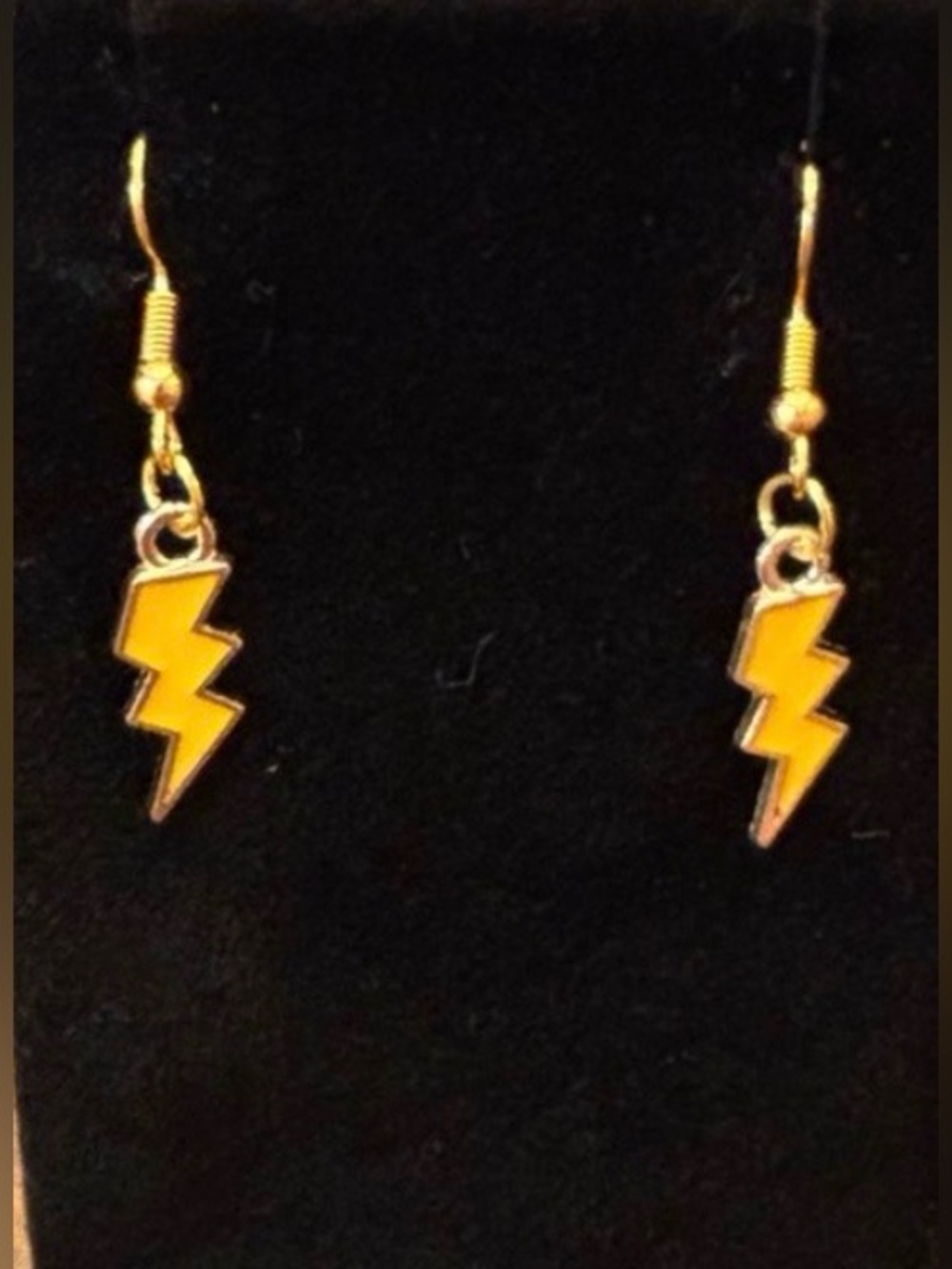 Fun bold Gold tone yellow Lightning Bolt Dangle Earrings super cute!